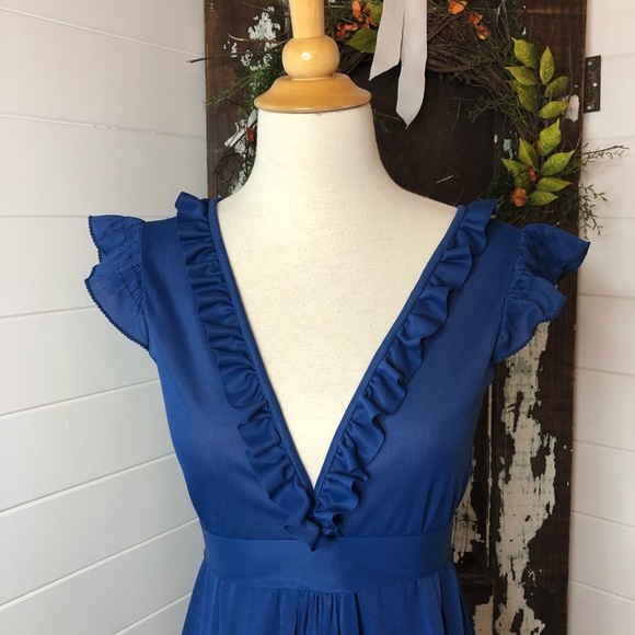 Vintage full length gown - Picture 2 of 13